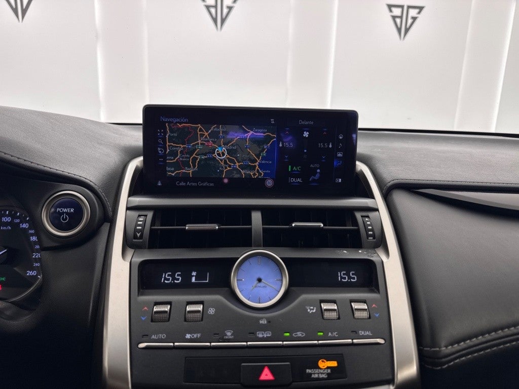 Lexus NX 300h Business Navigation 2WD