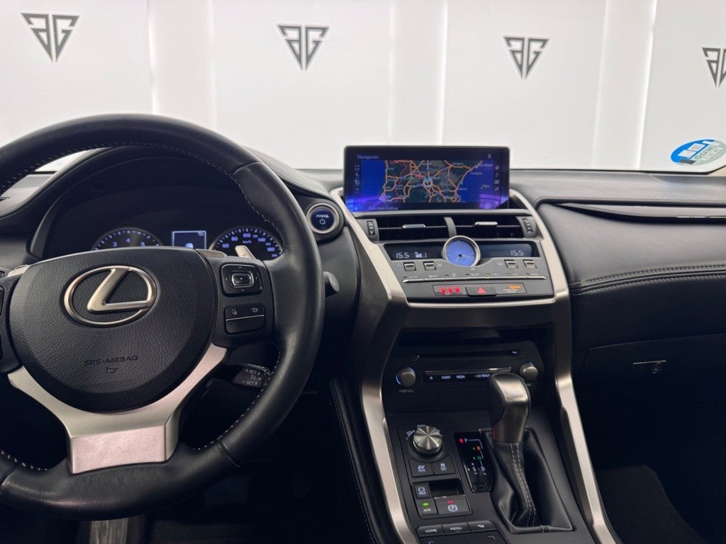 Lexus NX 300h Business Navigation 2WD