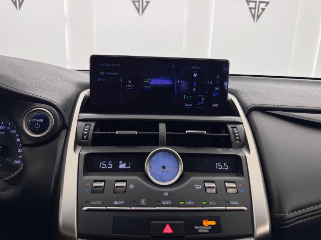 Lexus NX 300h Business Navigation 2WD
