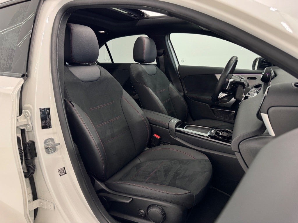 Mercedes-Benz Clase A 180 Sedán Progressive Line Advanced 7G-DCT