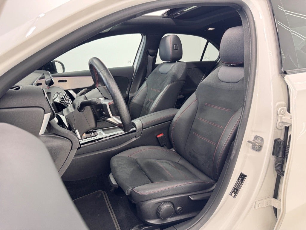 Mercedes-Benz Clase A 180 Sedán Progressive Line Advanced 7G-DCT