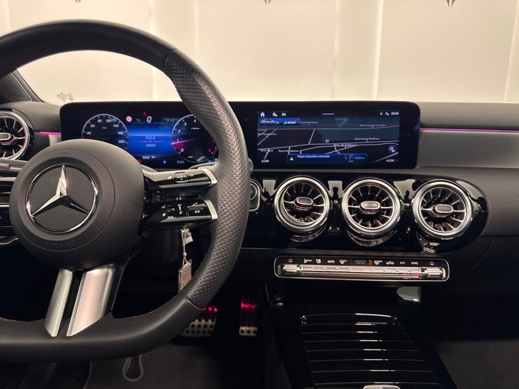 Mercedes-Benz Clase A 180 Sedán Progressive Line Advanced 7G-DCT