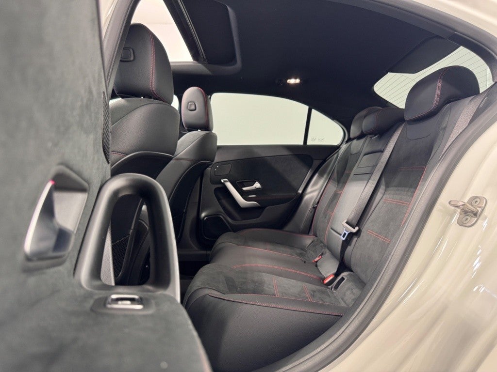 Mercedes-Benz Clase A 180 Sedán Progressive Line Advanced 7G-DCT