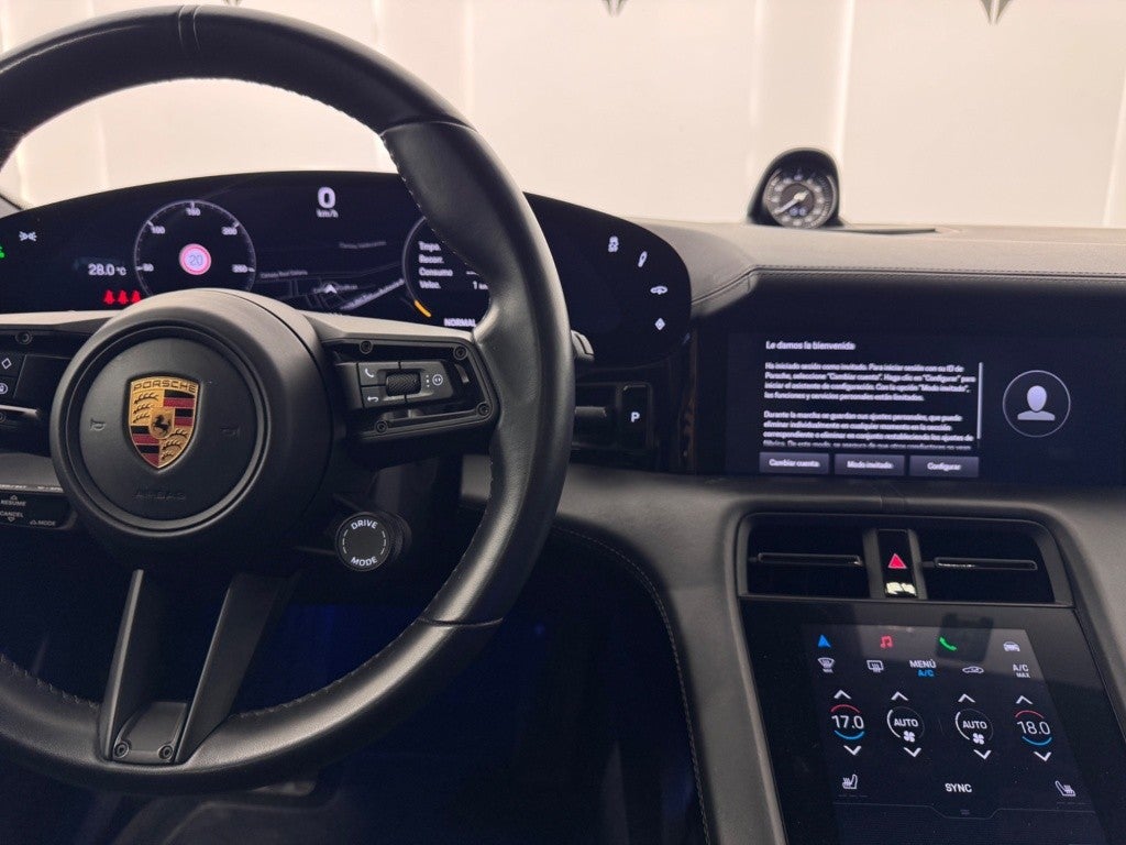 Porsche Taycan 4 Cross Turismo