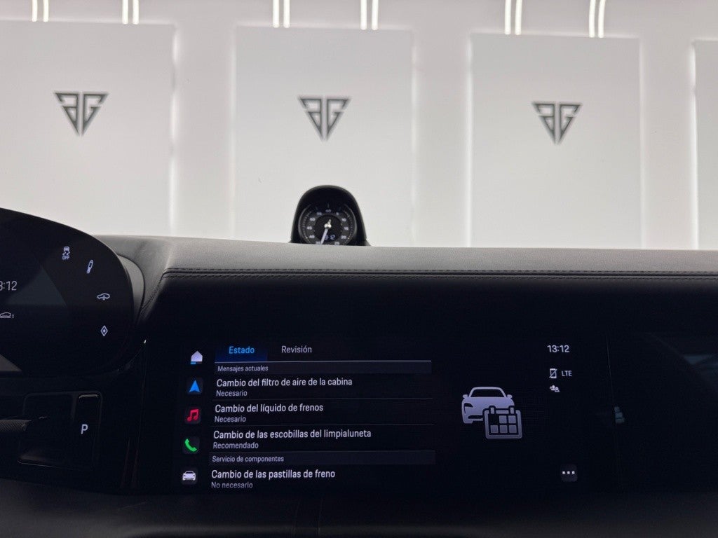 Porsche Taycan 4 Cross Turismo