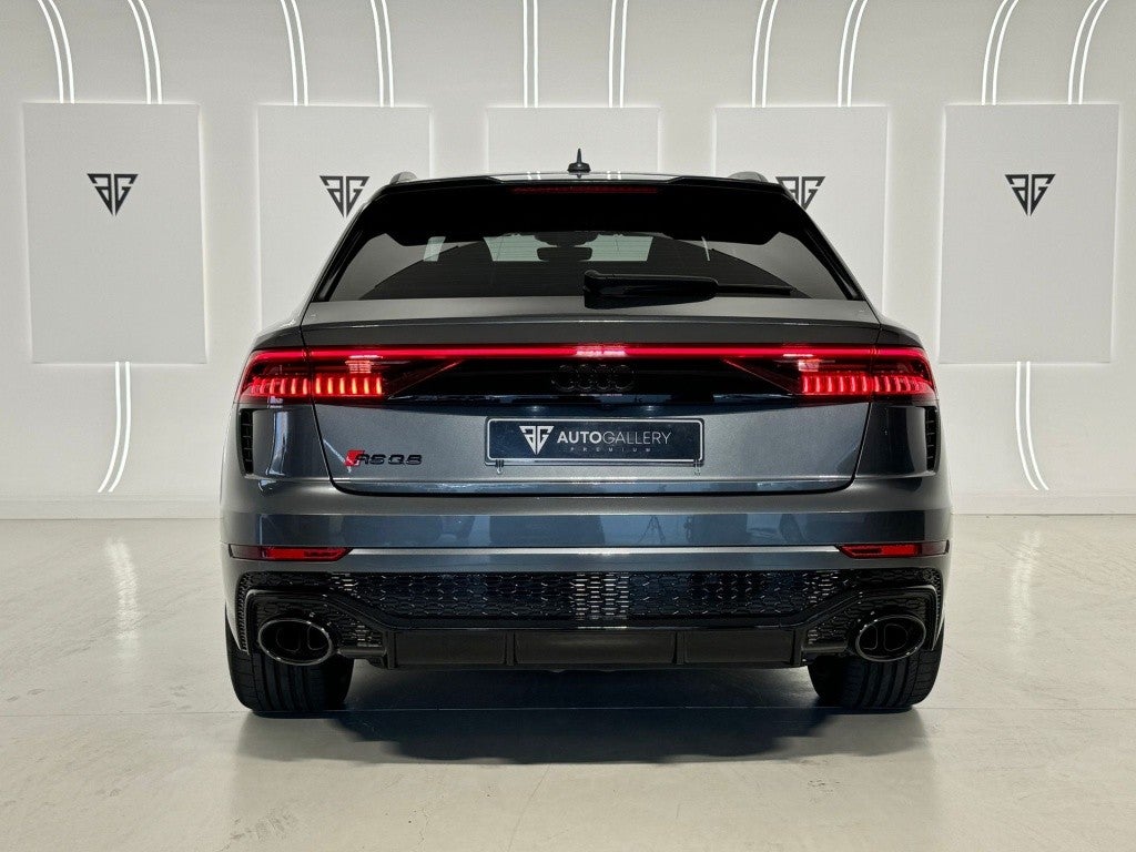 Audi Q8 RS TFSI quattro tiptronic