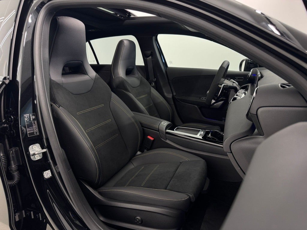 Mercedes-Benz Clase A 45 S AMG Line Premium 4Matic+ 8G-DCT