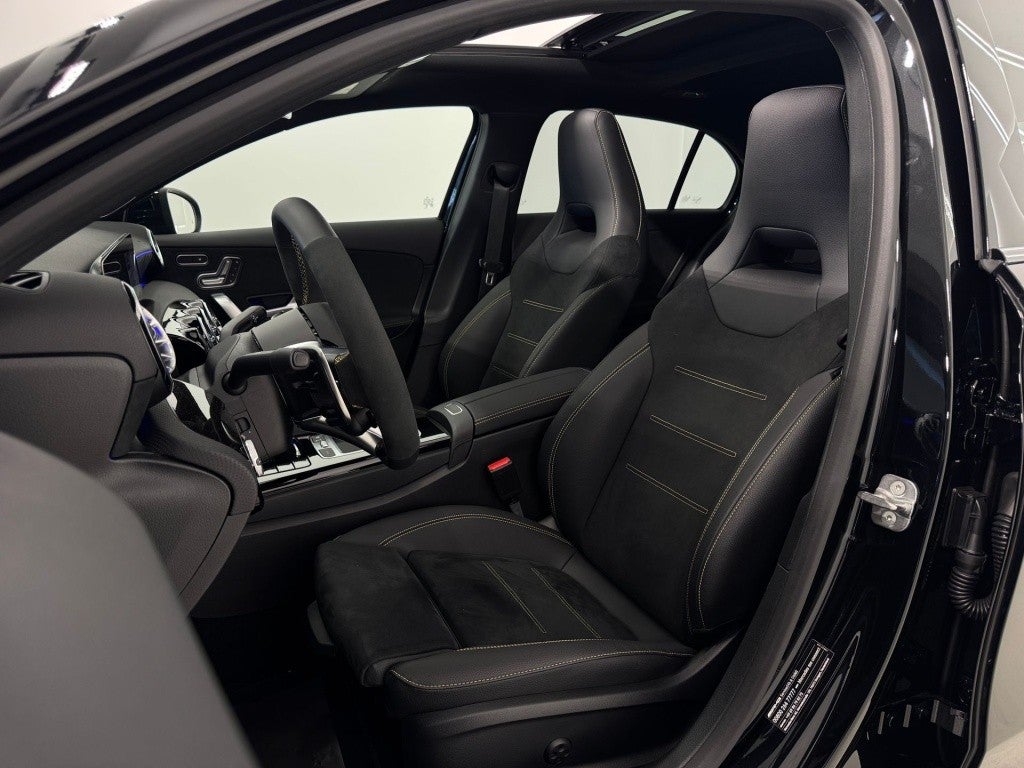 Mercedes-Benz Clase A 45 S AMG Line Premium 4Matic+ 8G-DCT