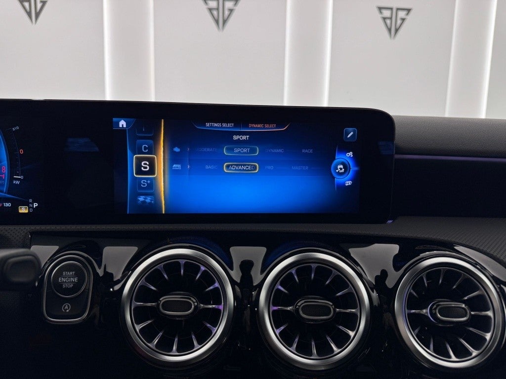 Mercedes-Benz Clase A 45 S AMG Line Premium 4Matic+ 8G-DCT