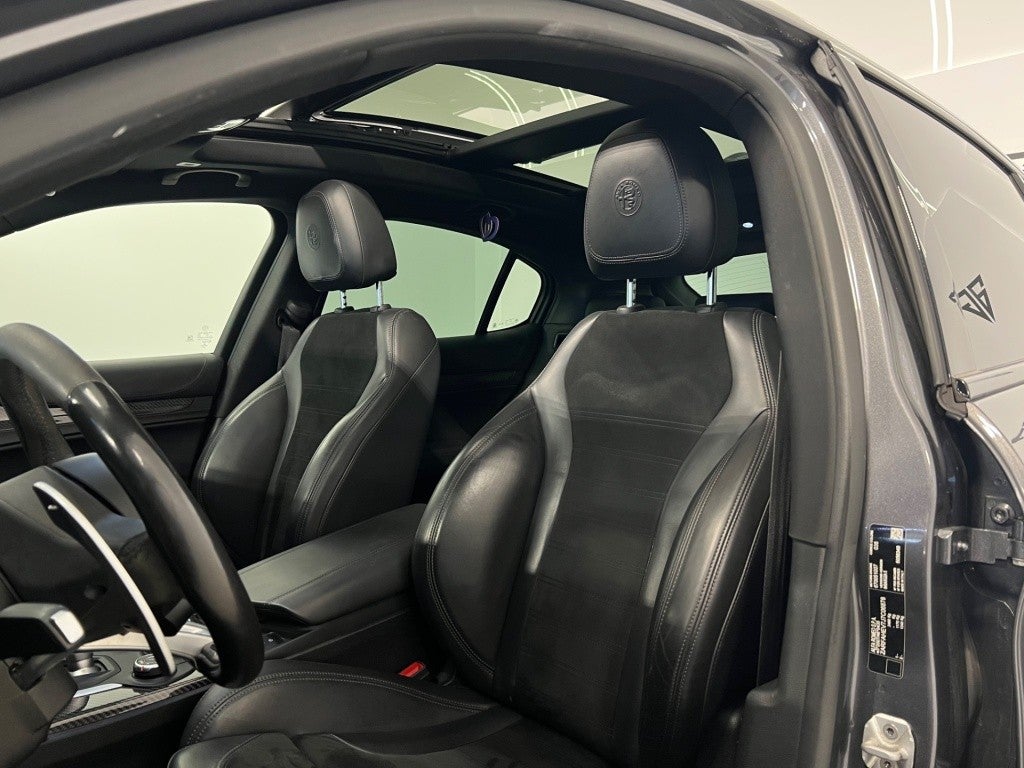 Alfa Romeo Stelvio 2.9 Bi-Turbo Q4 Quadrifoglio AT8