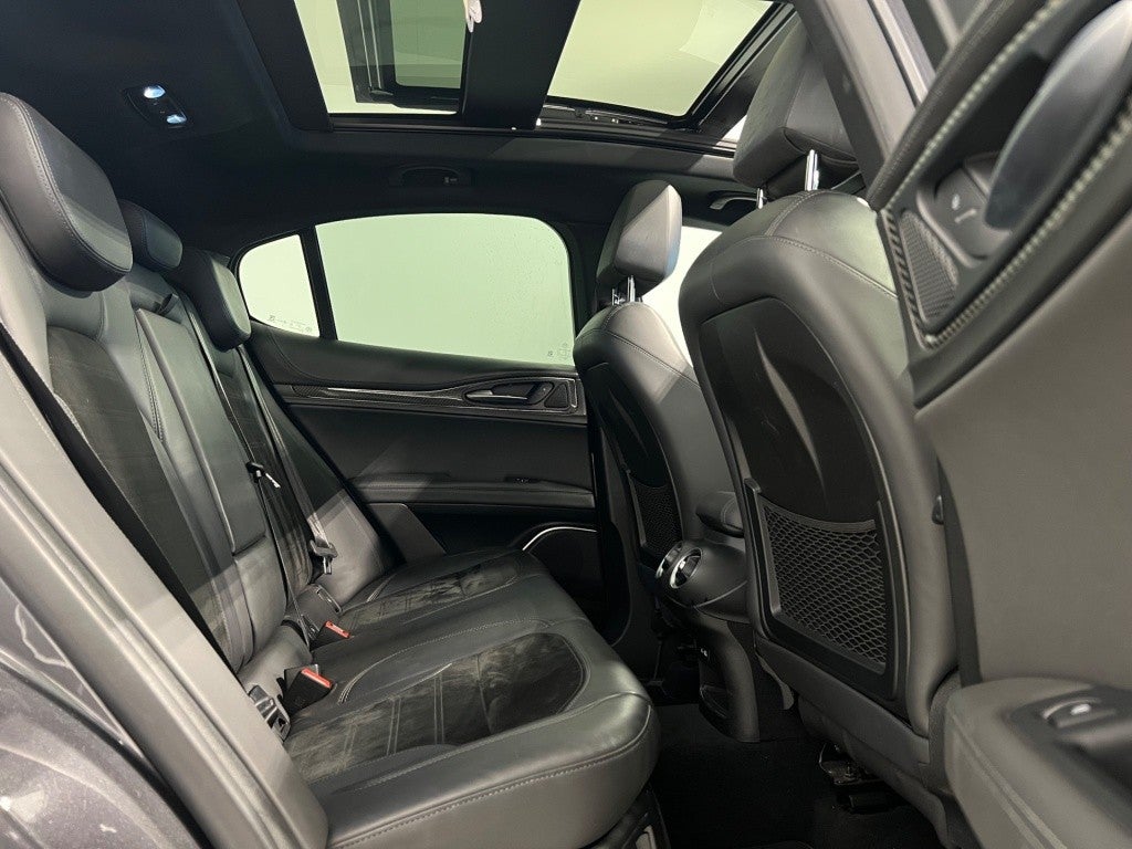 Alfa Romeo Stelvio 2.9 Bi-Turbo Q4 Quadrifoglio AT8