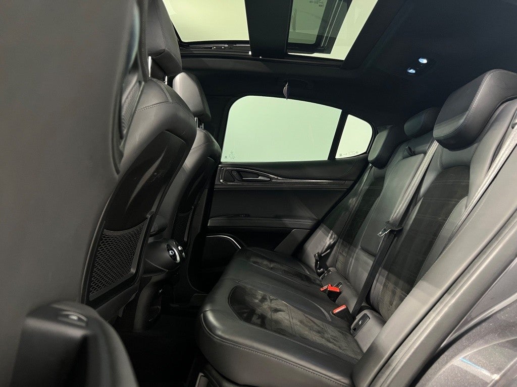Alfa Romeo Stelvio 2.9 Bi-Turbo Q4 Quadrifoglio AT8