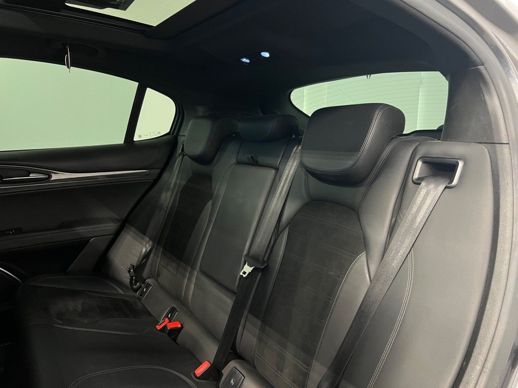 Alfa Romeo Stelvio 2.9 Bi-Turbo Q4 Quadrifoglio AT8