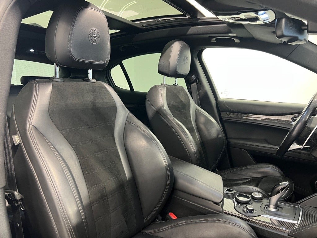 Alfa Romeo Stelvio 2.9 Bi-Turbo Q4 Quadrifoglio AT8