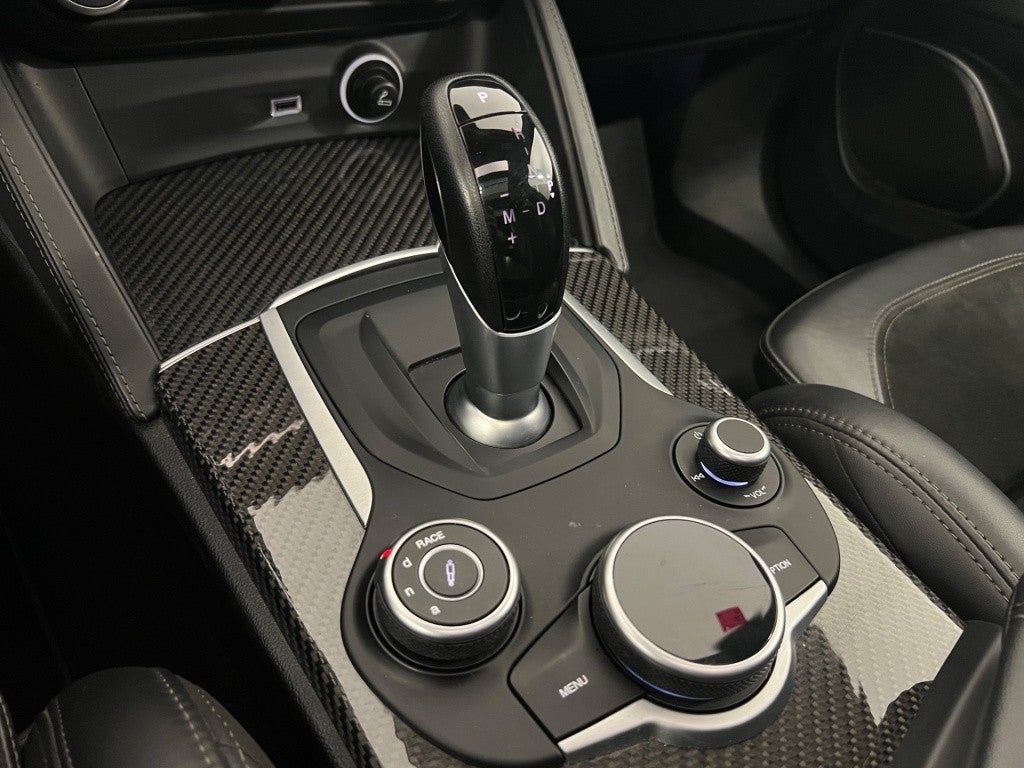 Alfa Romeo Stelvio 2.9 Bi-Turbo Q4 Quadrifoglio AT8