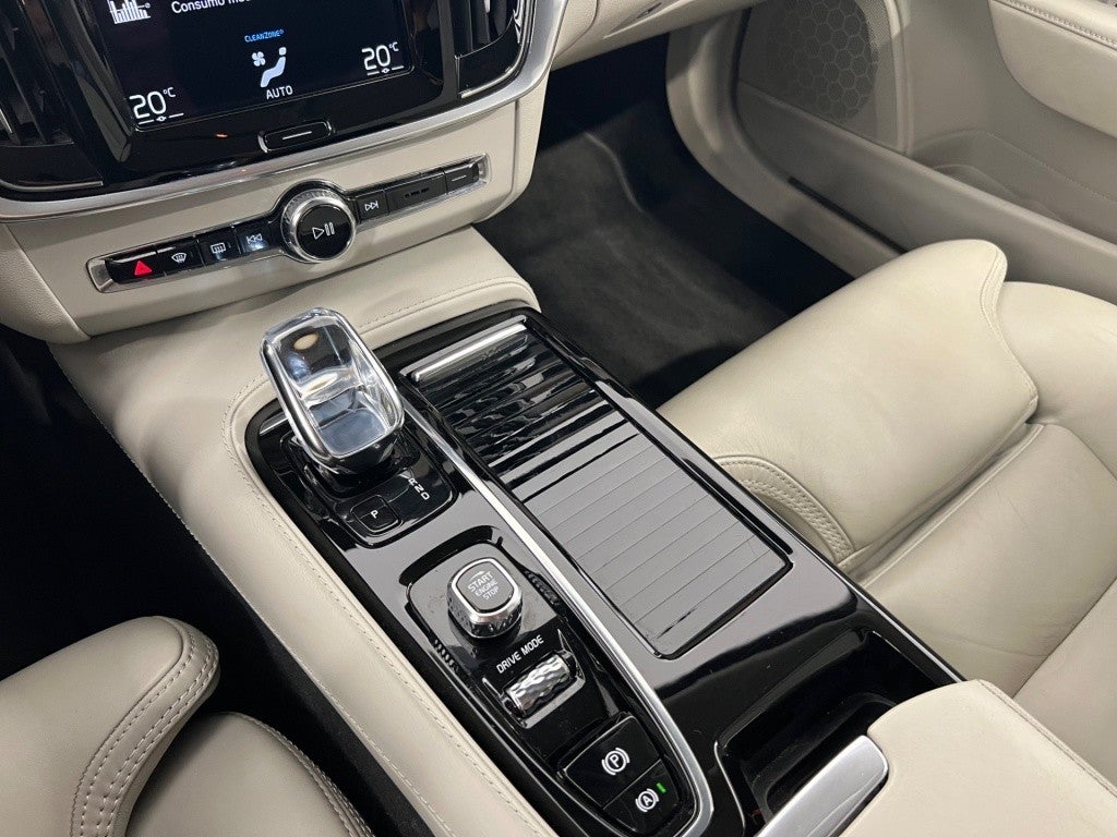 Volvo V90 T8 Twin Recharge Inscription AWD