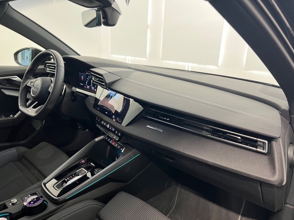Audi A3 S3 Sportback quattro S tronic 245kW
