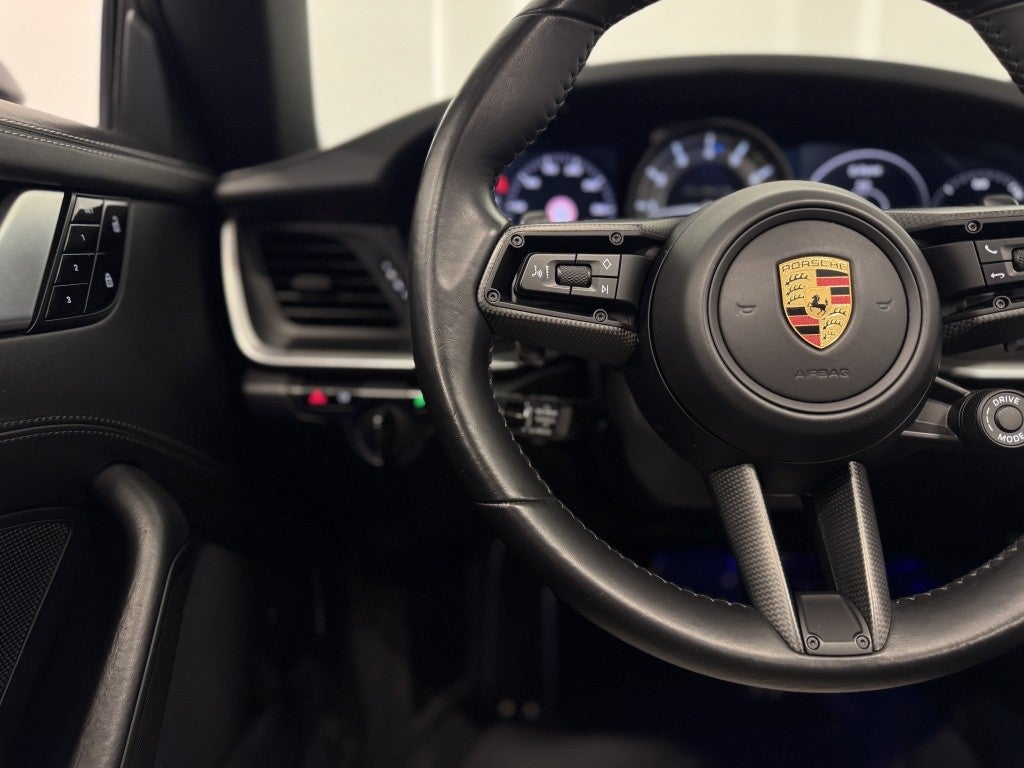 Porsche 911 Turbo S Cabriolet PDK
