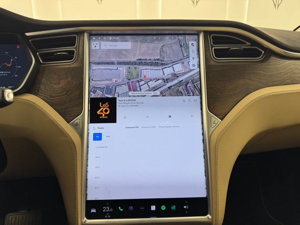 Tesla Model X P90D AWD