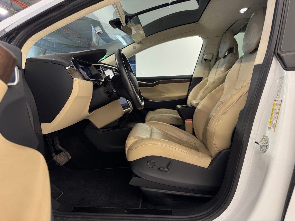 Tesla Model X P90D AWD