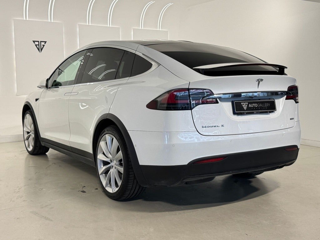 Tesla Model X P90D AWD