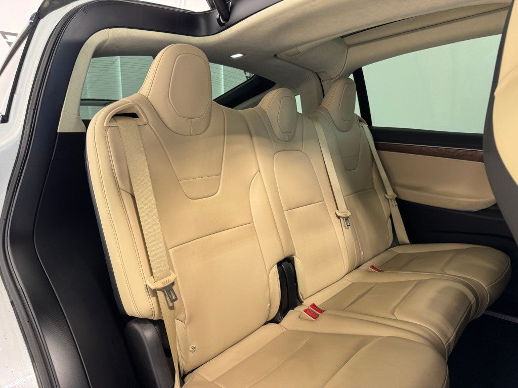 Tesla Model X P90D AWD