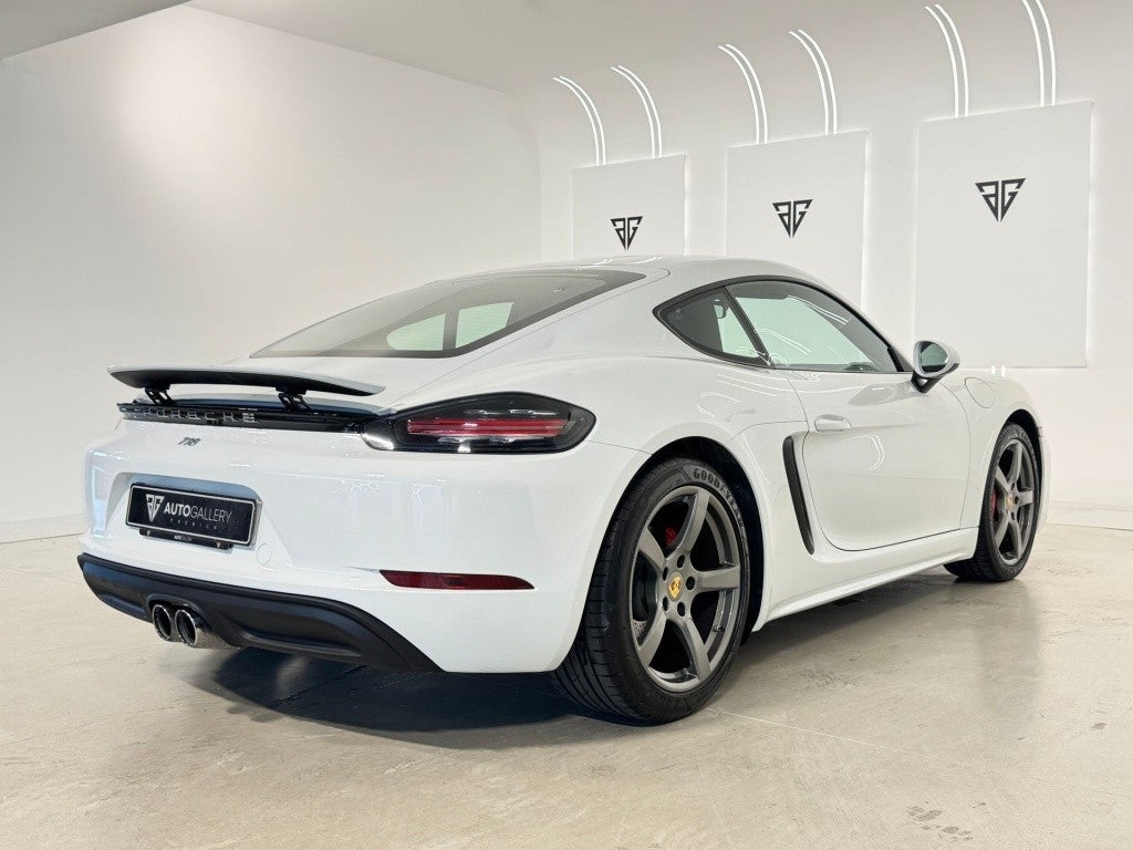 Porsche Cayman