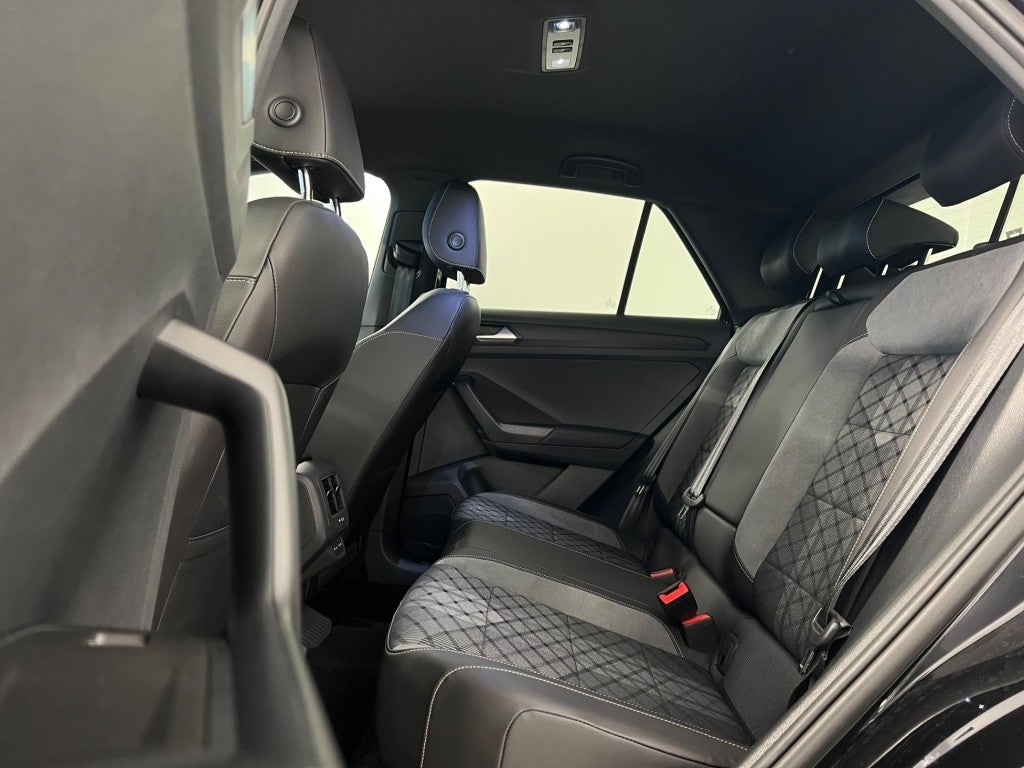 Volkswagen T-Roc 1.5 TSI R-Line kW DSG7 110KW