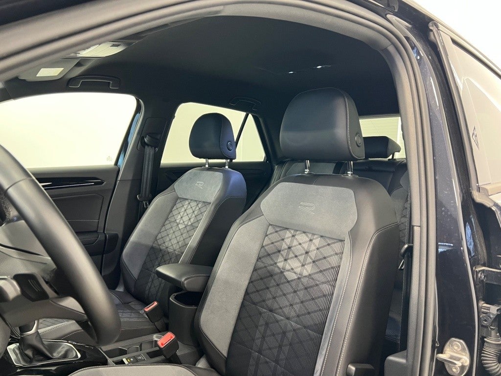 Volkswagen T-Roc 1.5 TSI R-Line kW DSG7 110KW