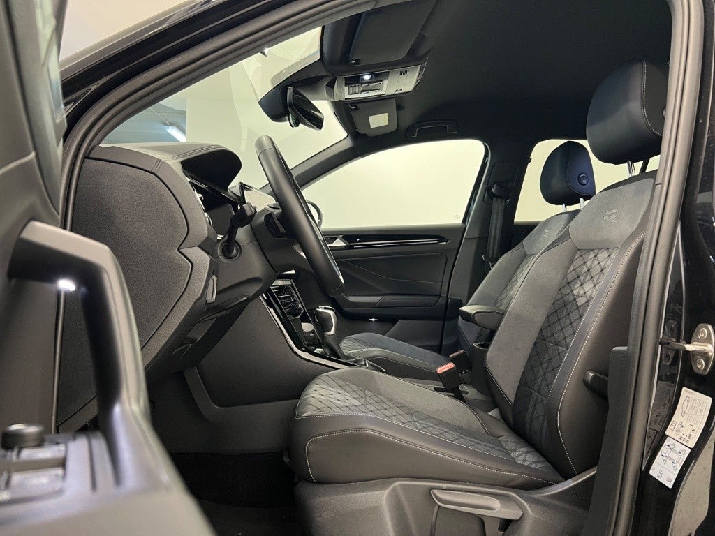 Volkswagen T-Roc 1.5 TSI R-Line kW DSG7 110KW