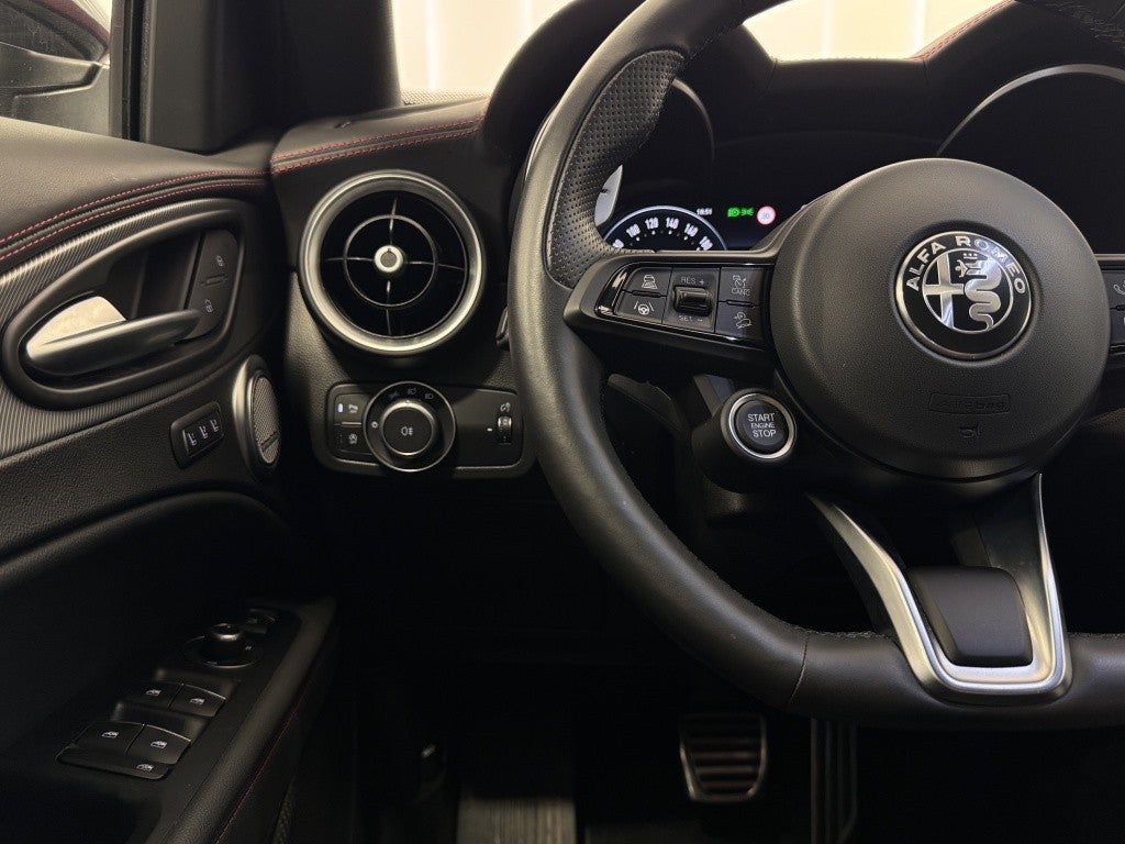 Alfa Romeo Stelvio 2.0 Tributo Italiano Q4 Aut. 280