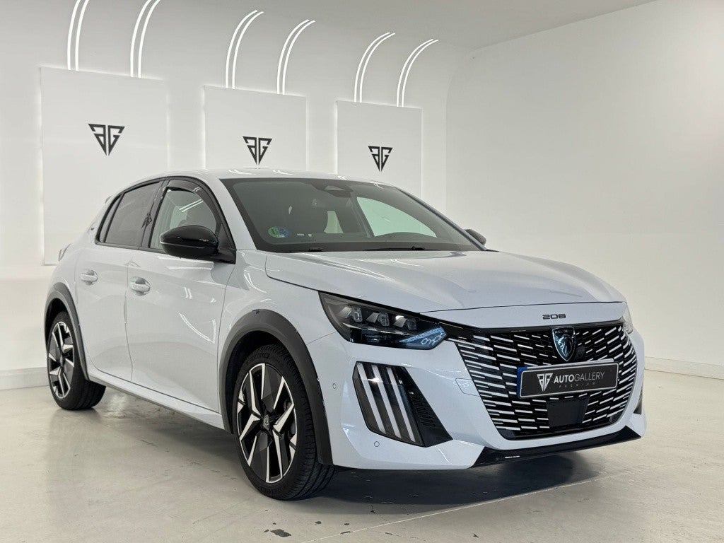 Peugeot 208 1.2 Hybrid GT e-DCS6 136