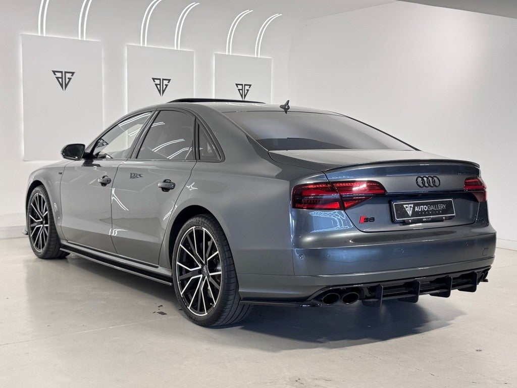 Audi A8 S8 plus 4.0 TFSI quattro Tiptronic