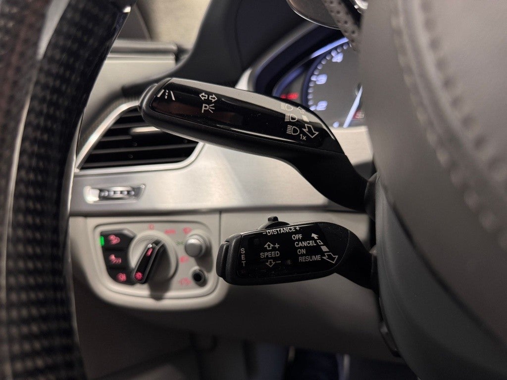 Audi A8 S8 plus 4.0 TFSI quattro Tiptronic