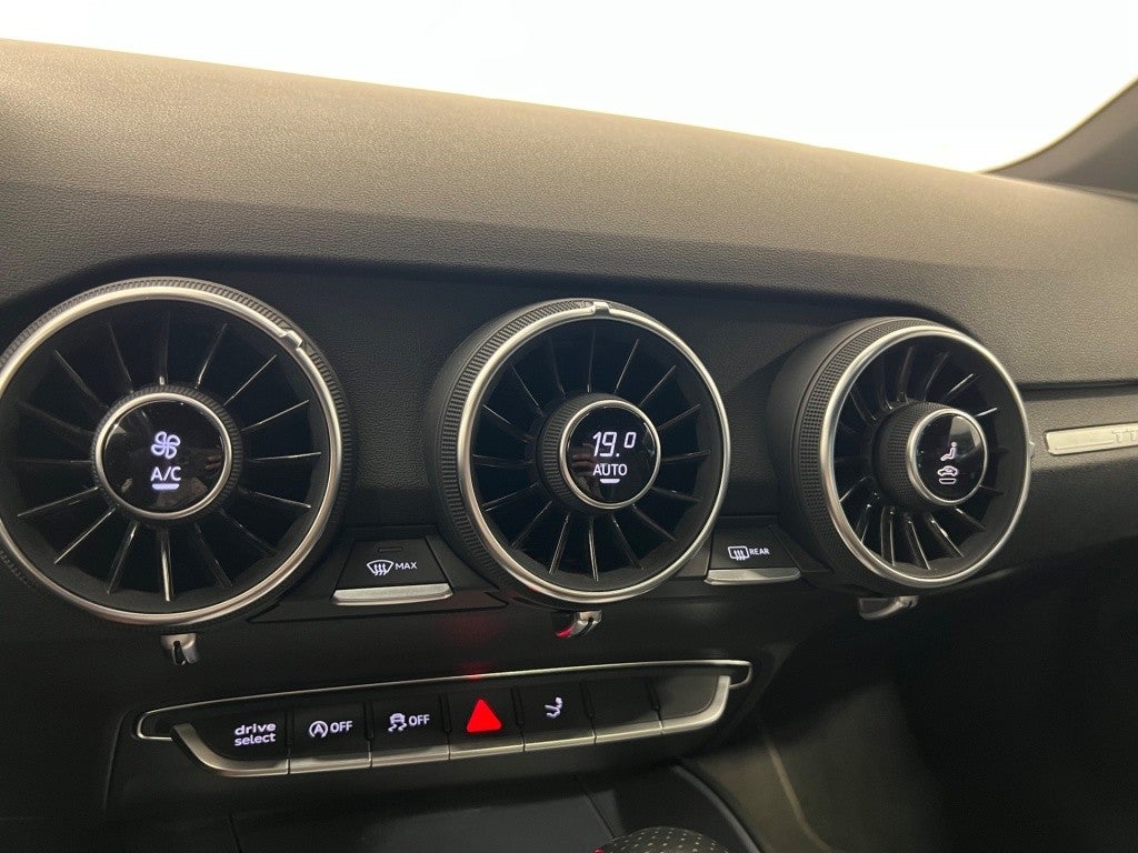 Audi TT Coupé 40 TFSI S line S tronic