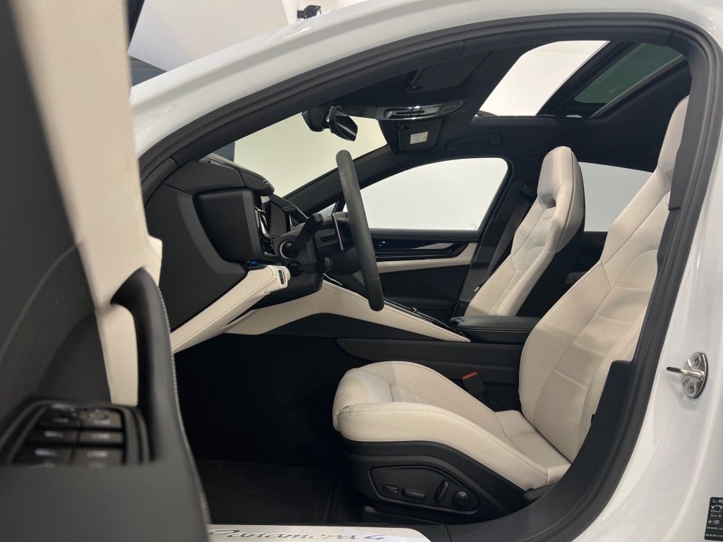 Porsche Panamera 4 E-Hybrid Aut.