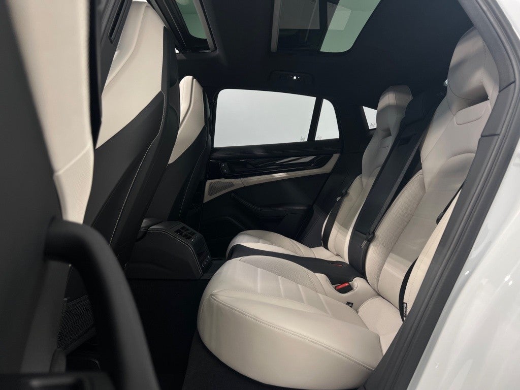 Porsche Panamera 4 E-Hybrid Aut.