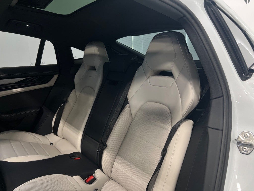 Porsche Panamera 4 E-Hybrid Aut.