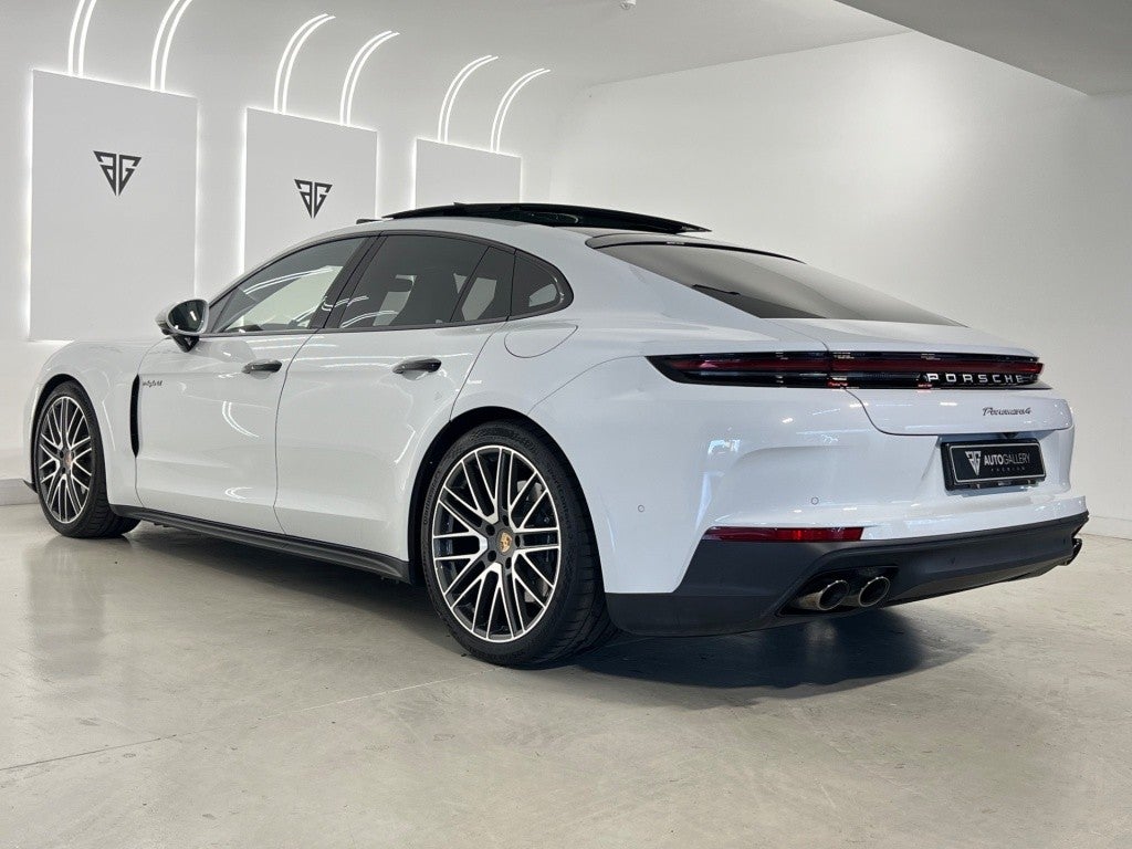 Porsche Panamera 4 E-Hybrid Aut.