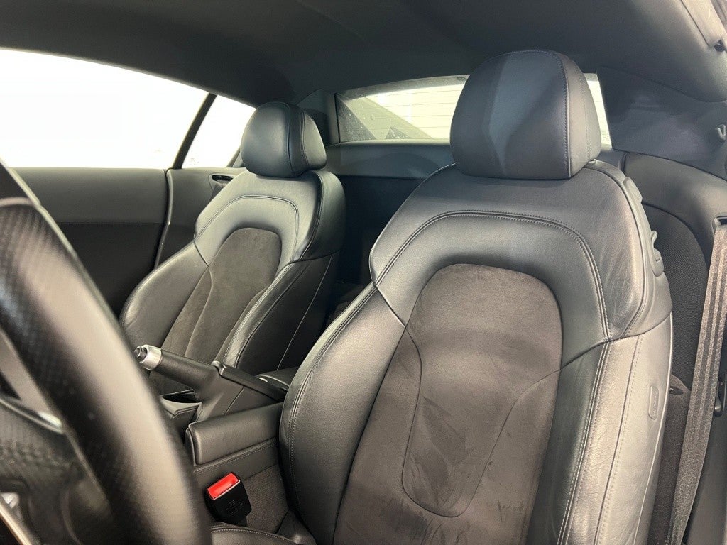 Audi R8 5.2 FSI V10 quattro S-Tronic