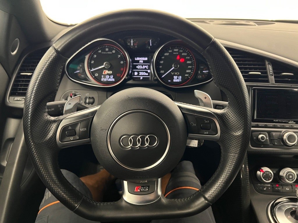 Audi R8 5.2 FSI V10 quattro S-Tronic
