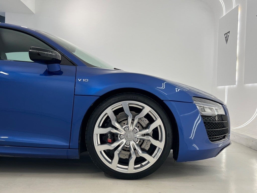 Audi R8 5.2 FSI V10 quattro S-Tronic