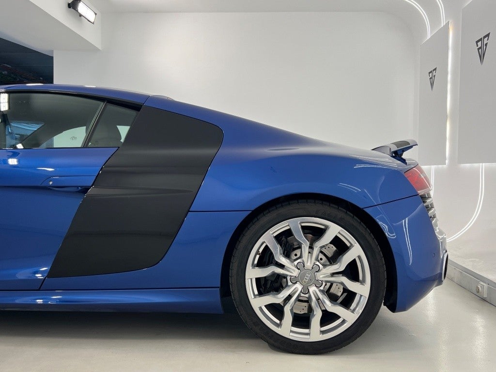 Audi R8 5.2 FSI V10 quattro S-Tronic
