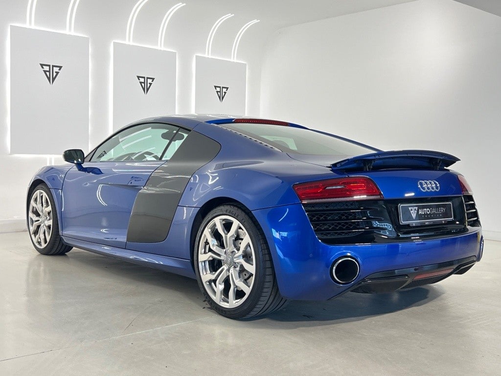 Audi R8 5.2 FSI V10 quattro S-Tronic
