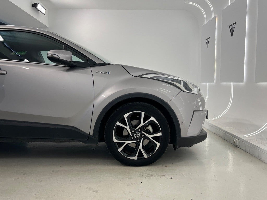Toyota C-HR 125H Advance