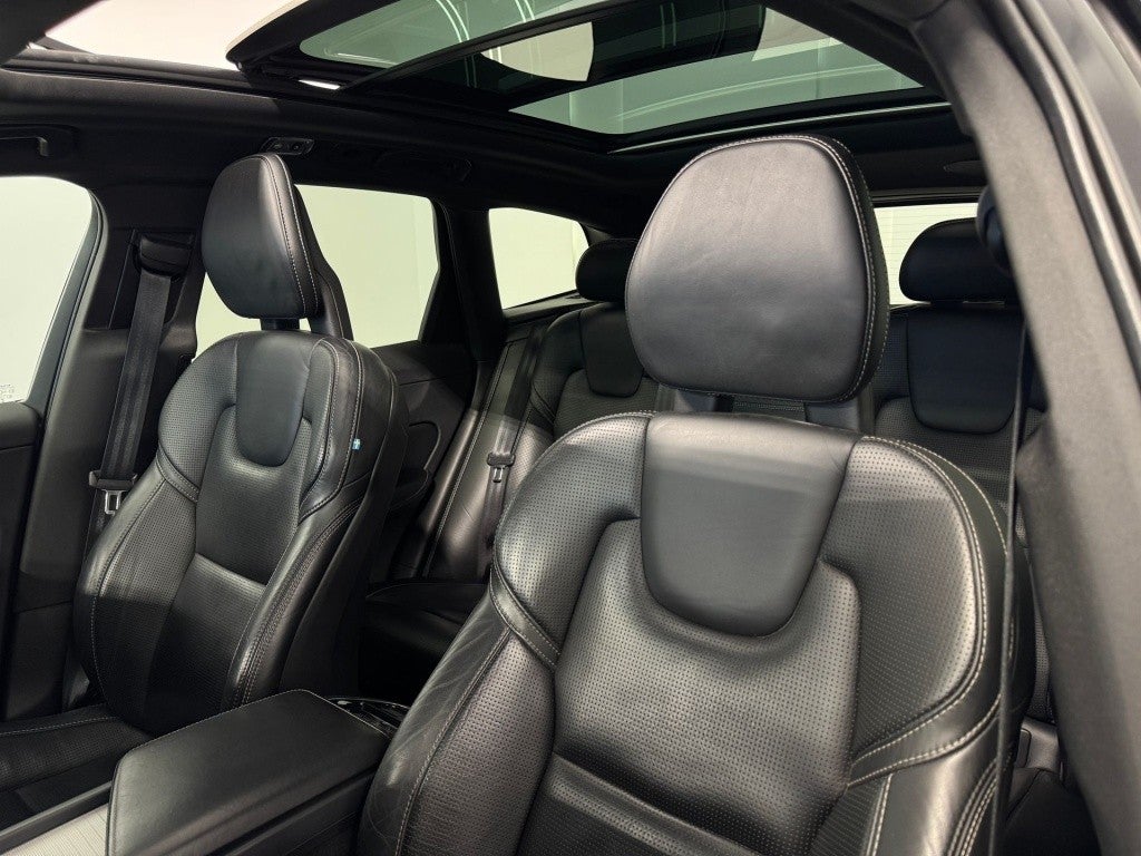 Volvo XC60 D5 R-Design AWD Aut.