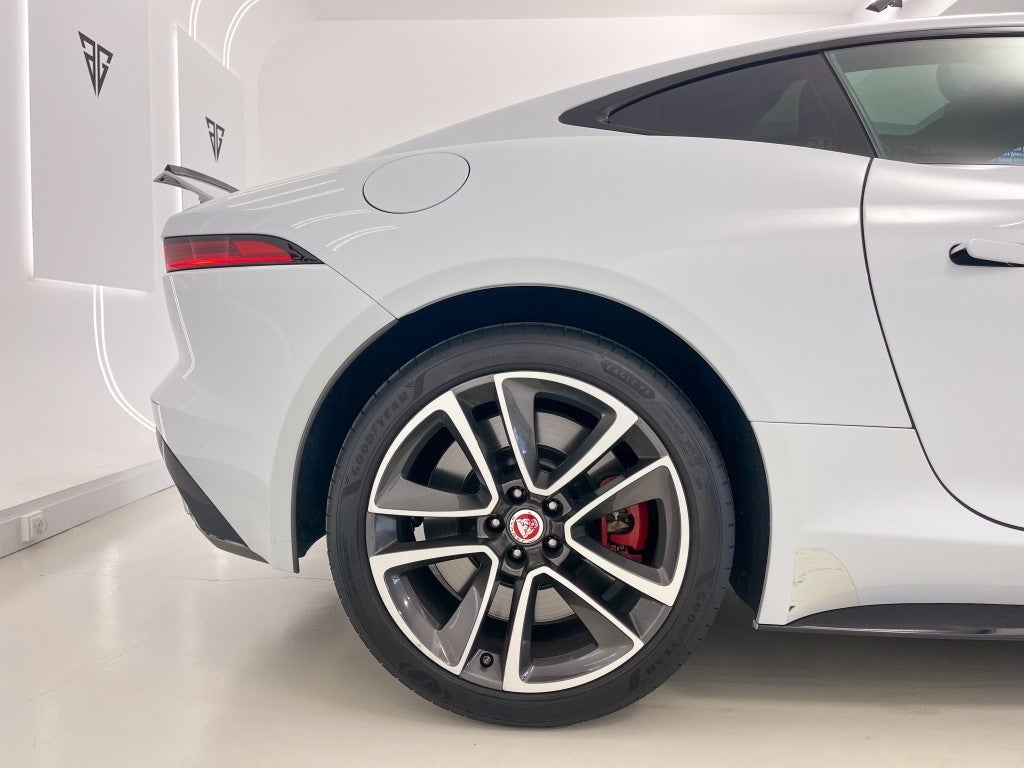 Jaguar F-Type Coupé 3.0 V6 R-Dynamic Aut. 340