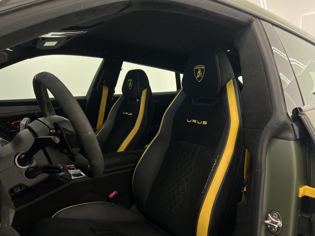 Lamborghini Urus Performante