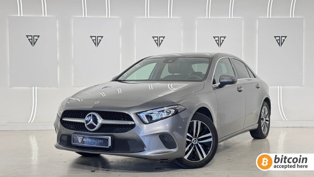 Mercedes-Benz Clase A 250e Sedán 8G-DCT