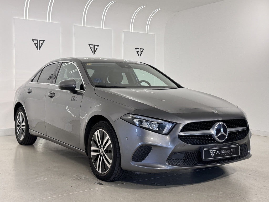 Mercedes-Benz Clase A 250e Sedán 8G-DCT